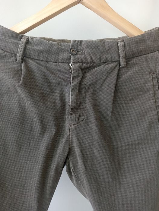 Calça clássica castanha DR&N