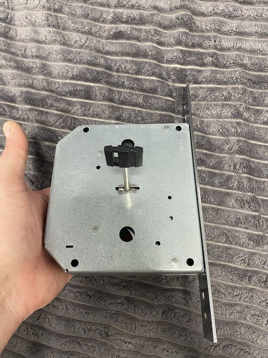 Врезной замок Border для двери, гаража, ворот замок Бордер