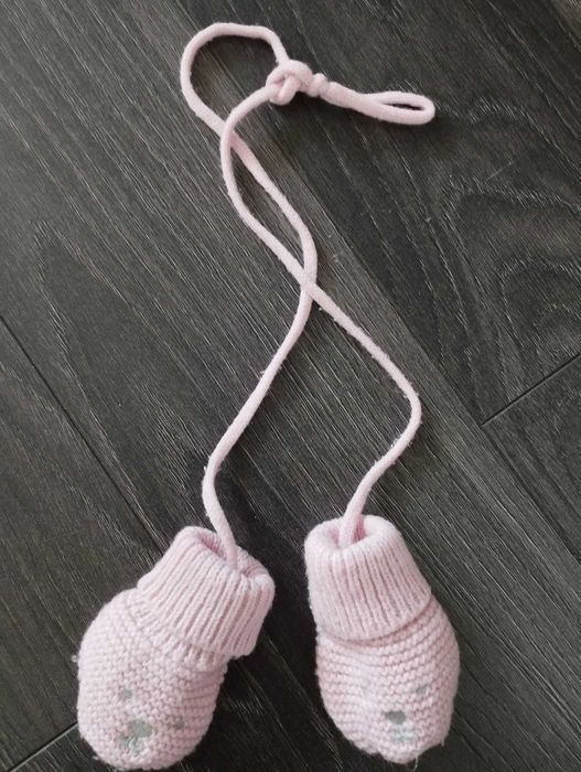 Czapka niemowlęca 5*10*15 dla dziewczynki , obwód głowy 44-46 cm