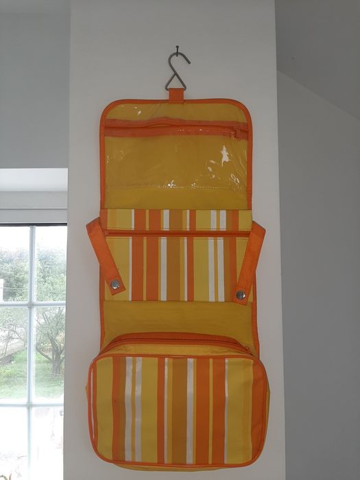 Косметичка (дорожня, розкладна)