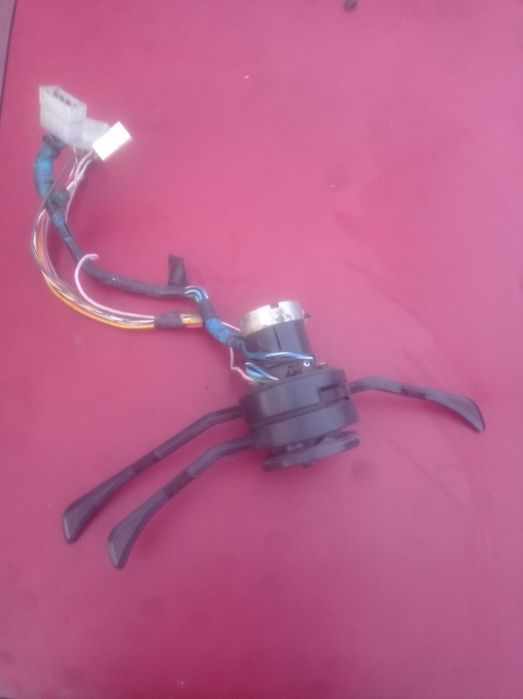 Підрульовий перемикач ваз 2107