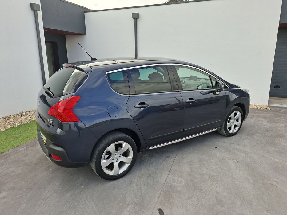 Peugeot 3008 HDI (caixa automática)