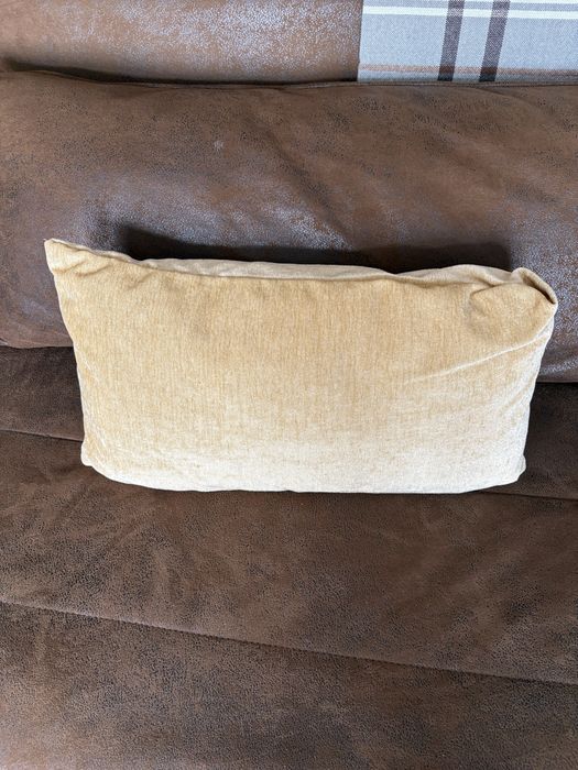 Diversas almofadas decorativas