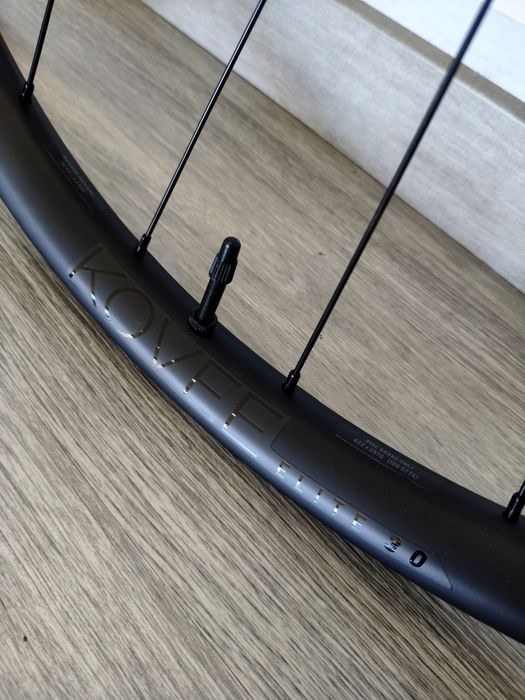 Bontrager Kovee Elite 30 TLR 29"