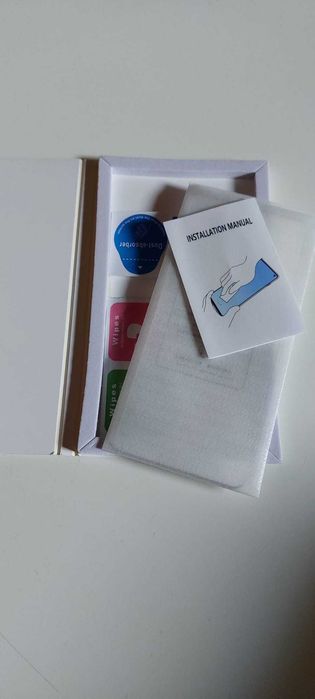 Oneplus 10 Pro - 128 GB + 8 GB + Extras (2 capas + protector ecrã)