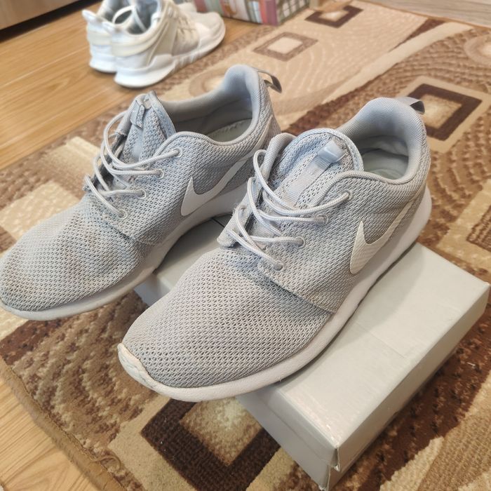 Кросівки Nike Roshe One