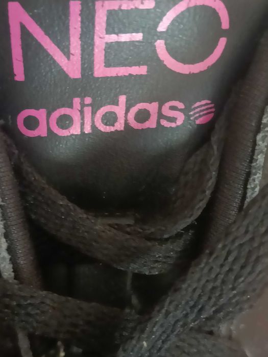 Sapatilhas Adidas Neo.