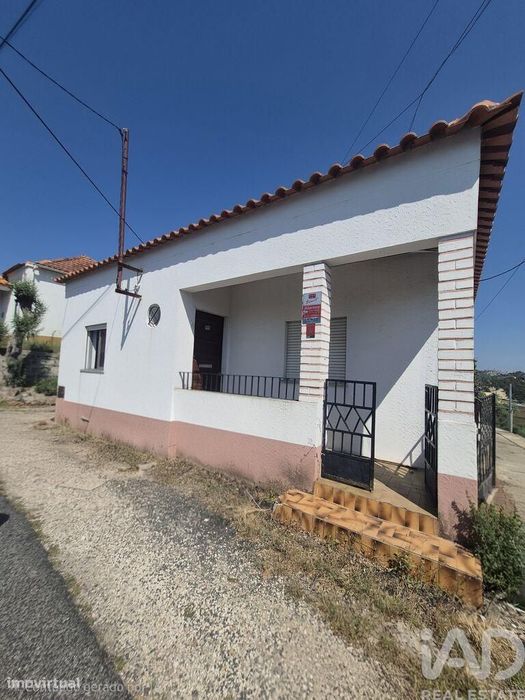 Casa / Villa T2 em Leiria, Pousos, Barreira e Cortes de 66,00 m2