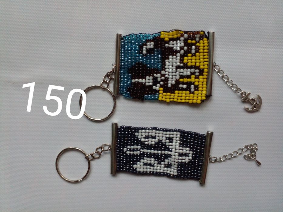 Продаю  браслеты  ручной работы 200 гривен