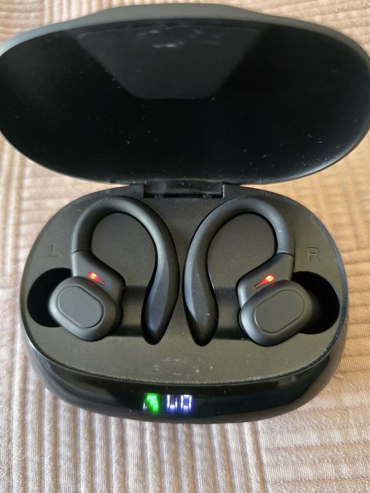 Auriculares esportivo com tradutor integrado