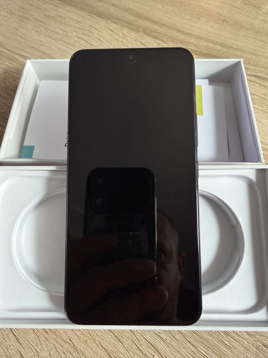 Smartfon Samsung S22