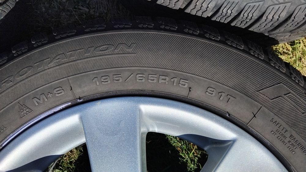 Felgi aluminiowe 15 cali, obręcze do  golf 5, Borbet 5x112 plus śruby