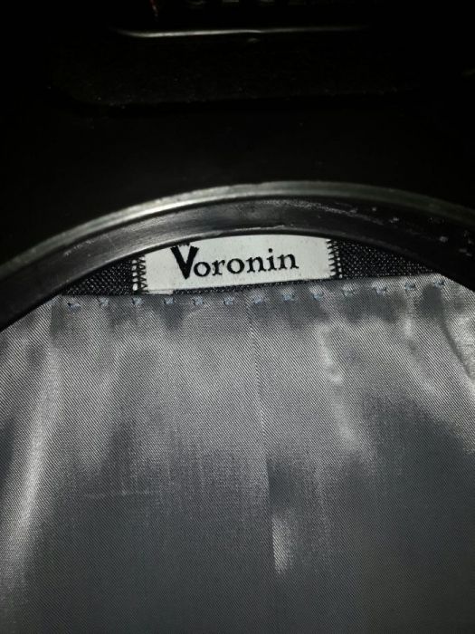 Продам мужской костюм