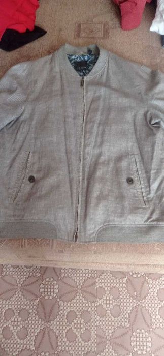 Куртки ветровки мужские р..L--XL