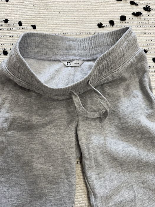 Spodnie dresowe 122/128 Cubus