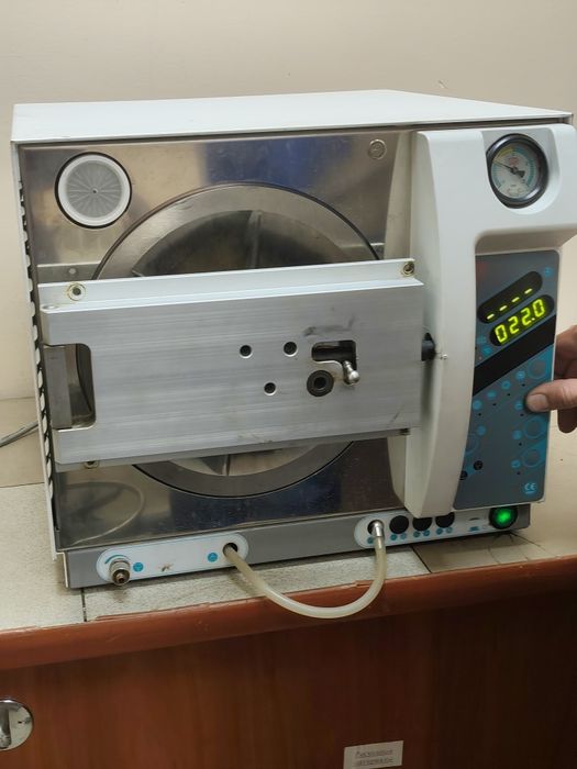 Автоклав производства итальянской компании Faro S.p.A..