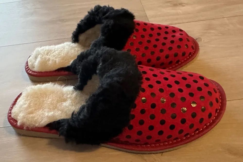 Kapcie damskie BOSO, nowe na podeszwie gumowej, rozmiar 38