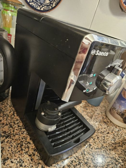 Máquina de café Saeco Poemia