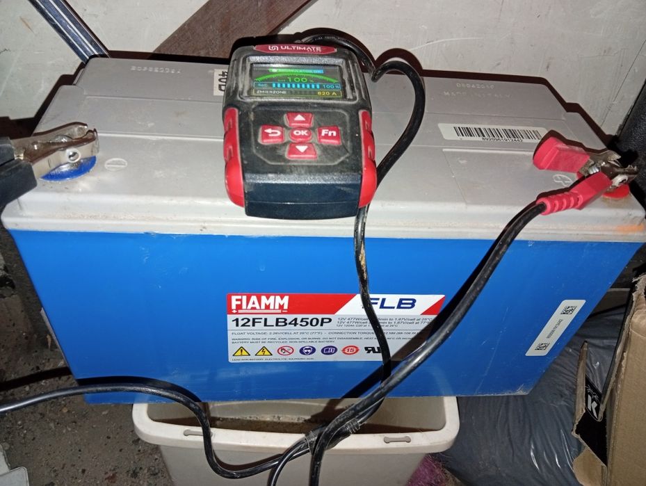 Akumulator agm magazyn energi ups