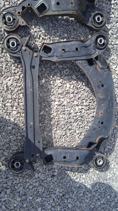 Audi A6 C6 Sanki wózek Kołyska Przód