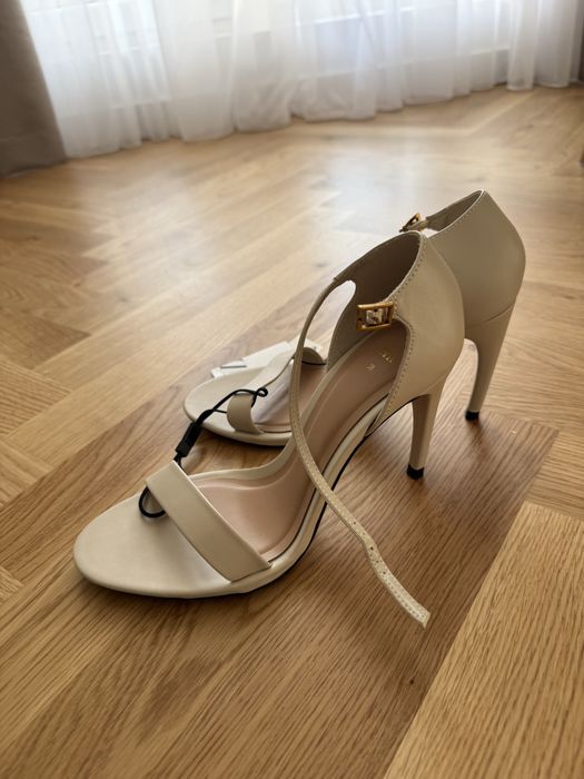 Szpilki Zara nowe z metką