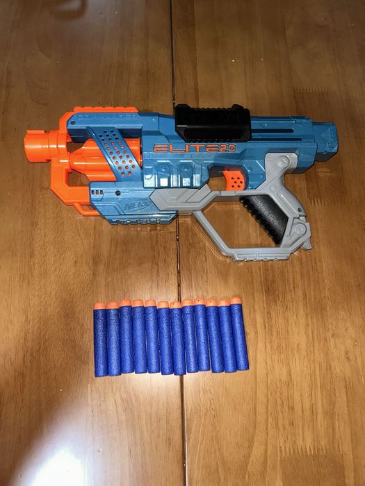 Бластер  Nerf Elite 2.0 Commander RD-6