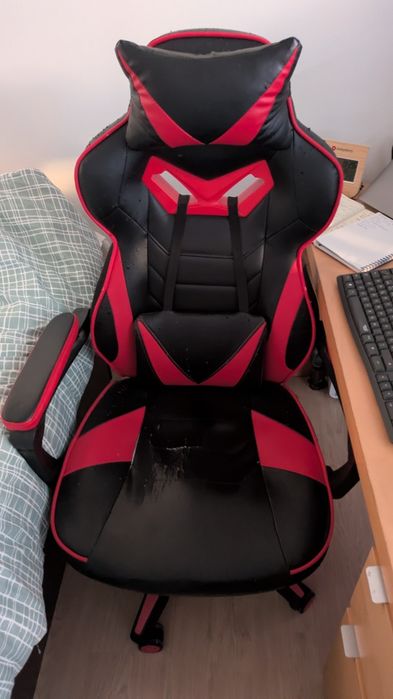 Cadeira gamer usada