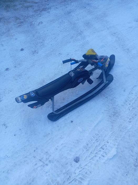 Санки в хорошом состоянии ,