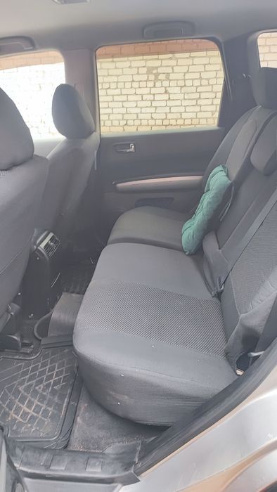 Продаю  авто  Нісан Ікстрейл