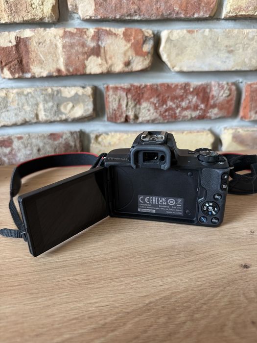 Canon EOS M50 Mark II – aparat w idealnym stanie