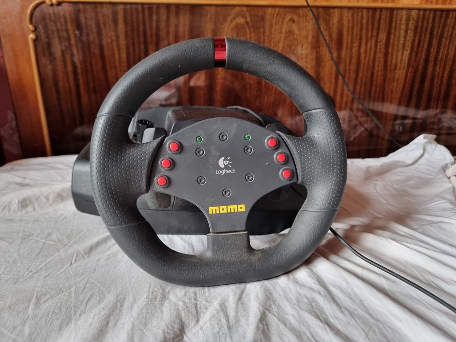 Logitech momo racing руль для пк
