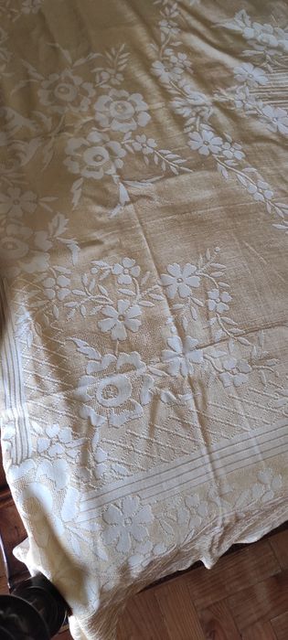 Colcha  muito antiga