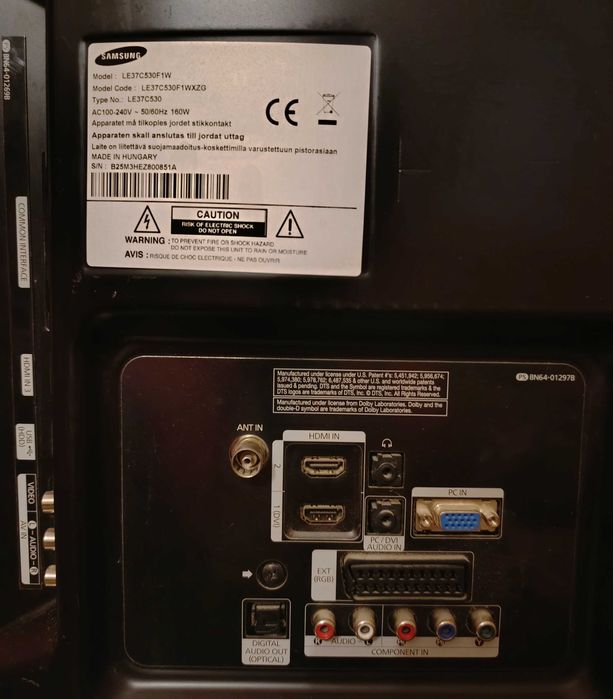 TV Samsung LE37C530F1WXZG можливо використовувати як монітор