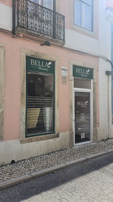 Alugo mesa de manicure centro de Carcavelos