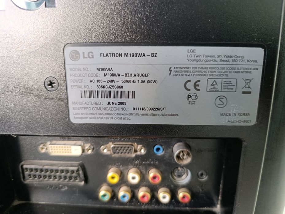 ЛЕД LED монітор телевізор LG 19
