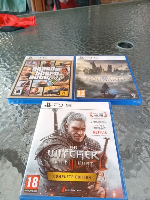 3 gry na ps 5 stan idealny