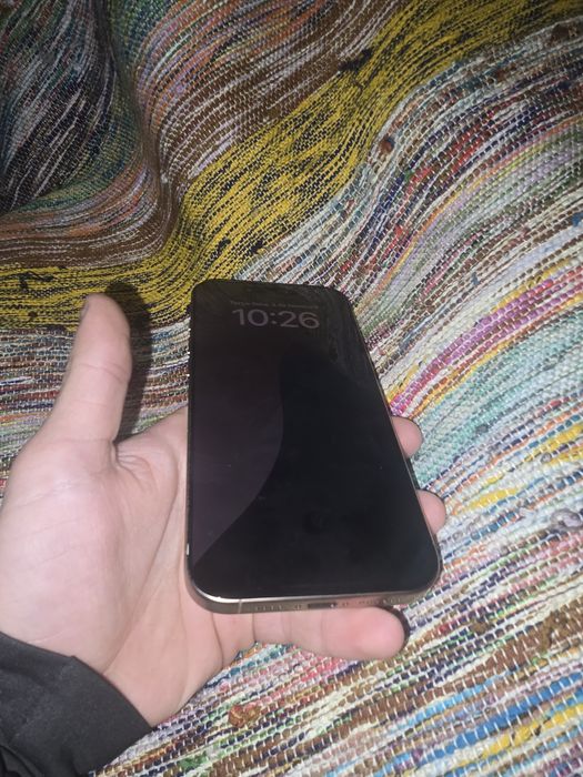 Vendo ou troco IPHONE 16 pro max