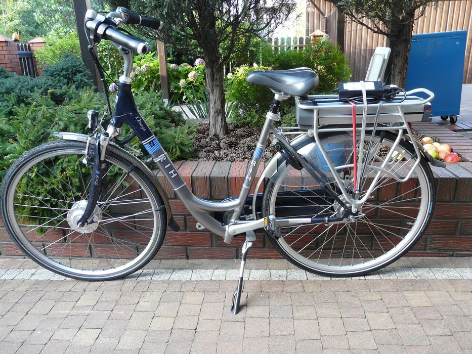 Rower elektryczny RIH  Omega 28"/48 holender,manetka,nożny