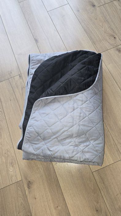 Narzuta na łóżko 220x200 dwustronna czarno szara