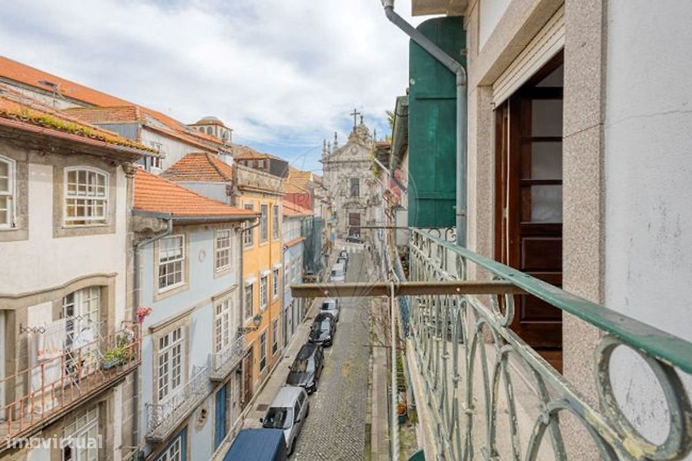 Apartamento T1 C/Varanda - Centro Porto