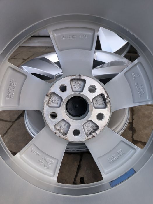 Диски оригінал Skoda r17 5x112