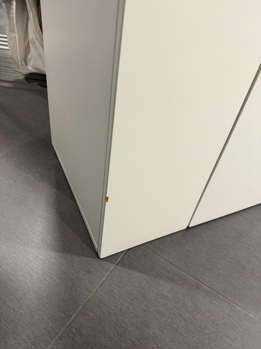 Roupeiro criança em muito bom estado