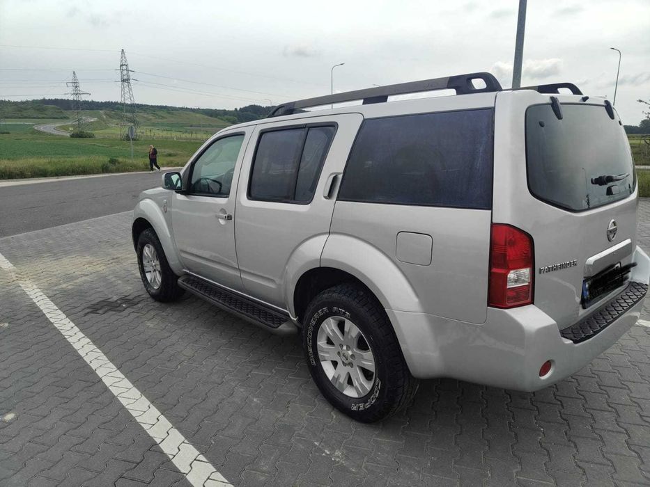 Nissan Pathfinder 2005 rok; 2.5 Diesel