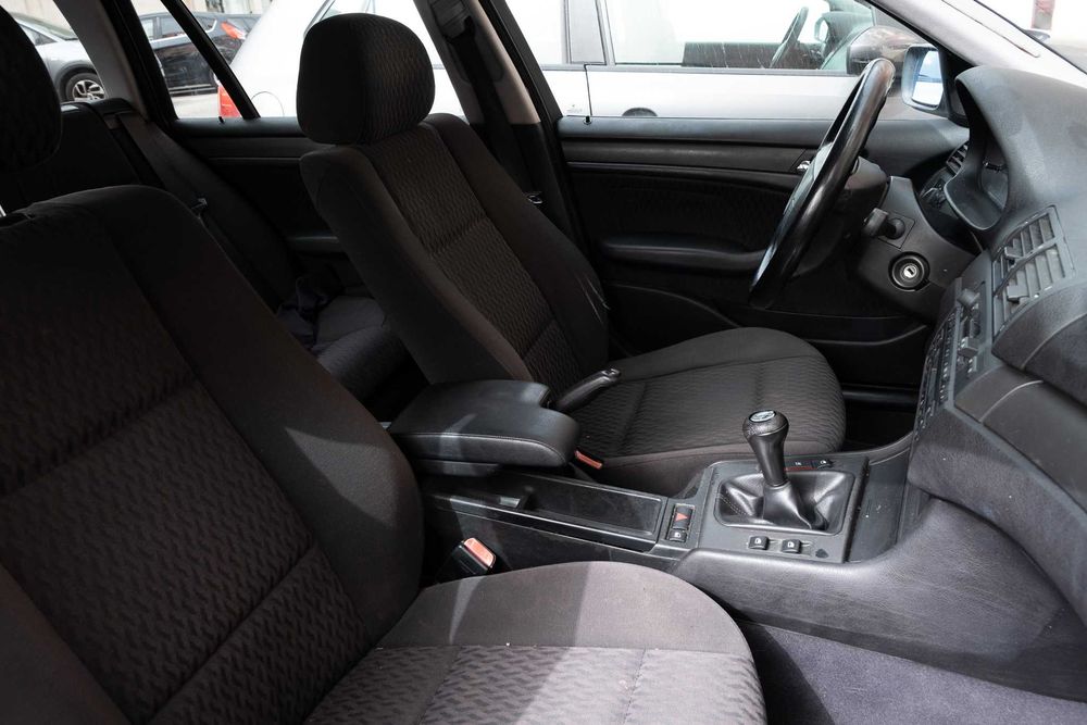 BMW 320d Touring E46 2001