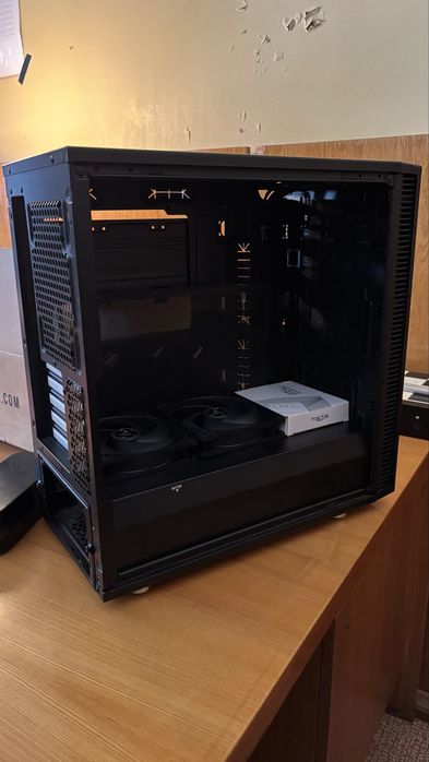 Корпус fractal design define mini c