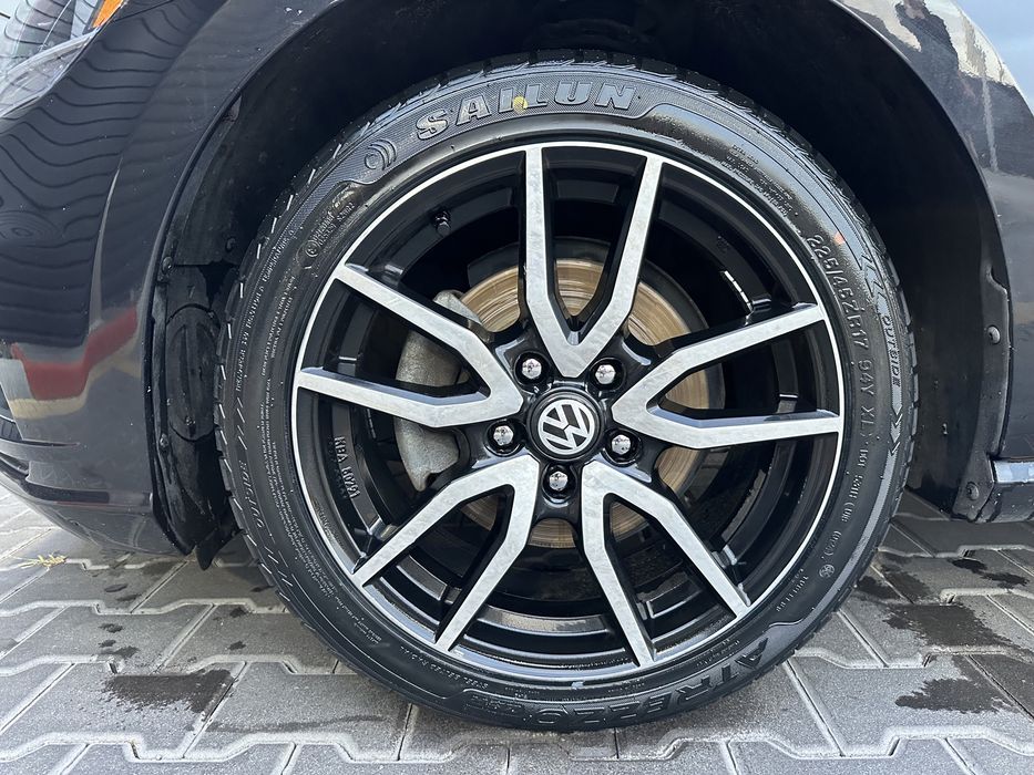 Продам Volkswagen Golf 7