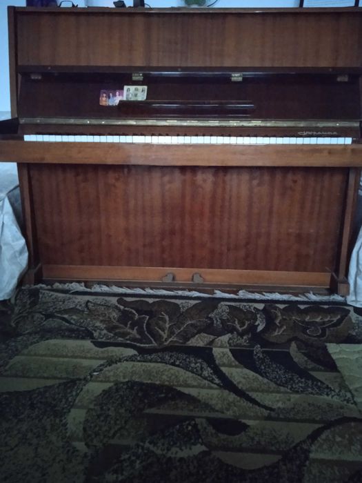 Піаніно "Україна"