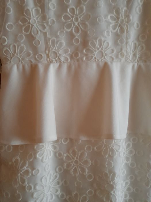 Sukienka z haftem Diffuse