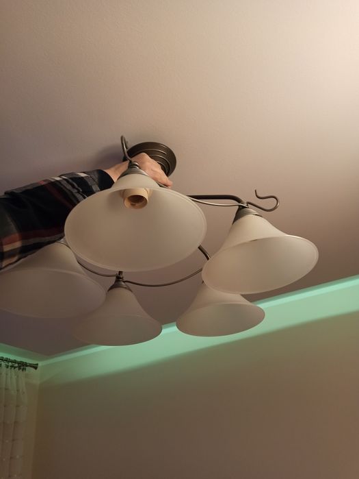 Żyrandol metalowy 5ramienny