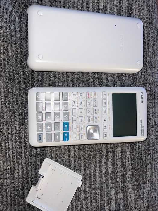 Calculadora Casio fx- 9860GIII